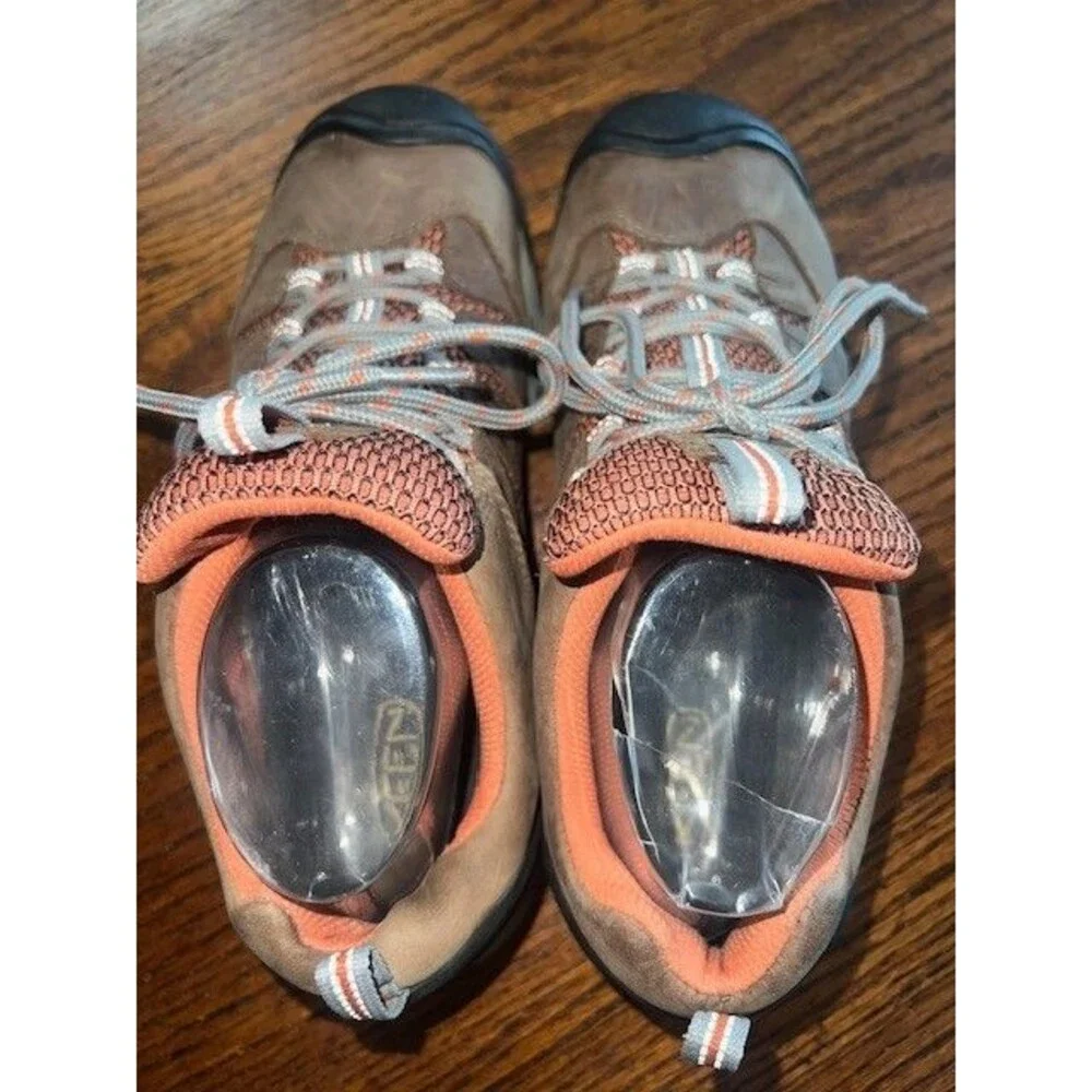 Keen Wm’s 8.5M Bryce Low Waterproof KEEN DRY Hiking Shoes